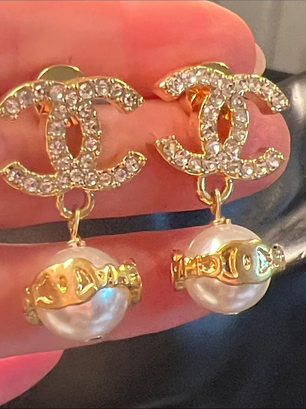Gold Crystal Logo Pearl Drop Earrings - Picture 4 of 9